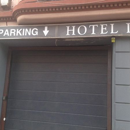 Hotel Le Strasbourg มูลูส ภายนอก รูปภาพ